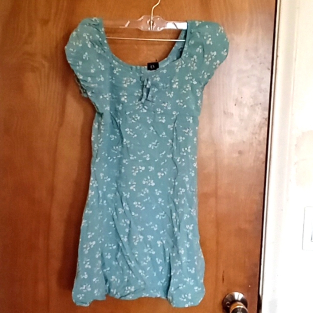 Cute Girls dress sz L 10/12  zipper back short sleeve ART CLASS